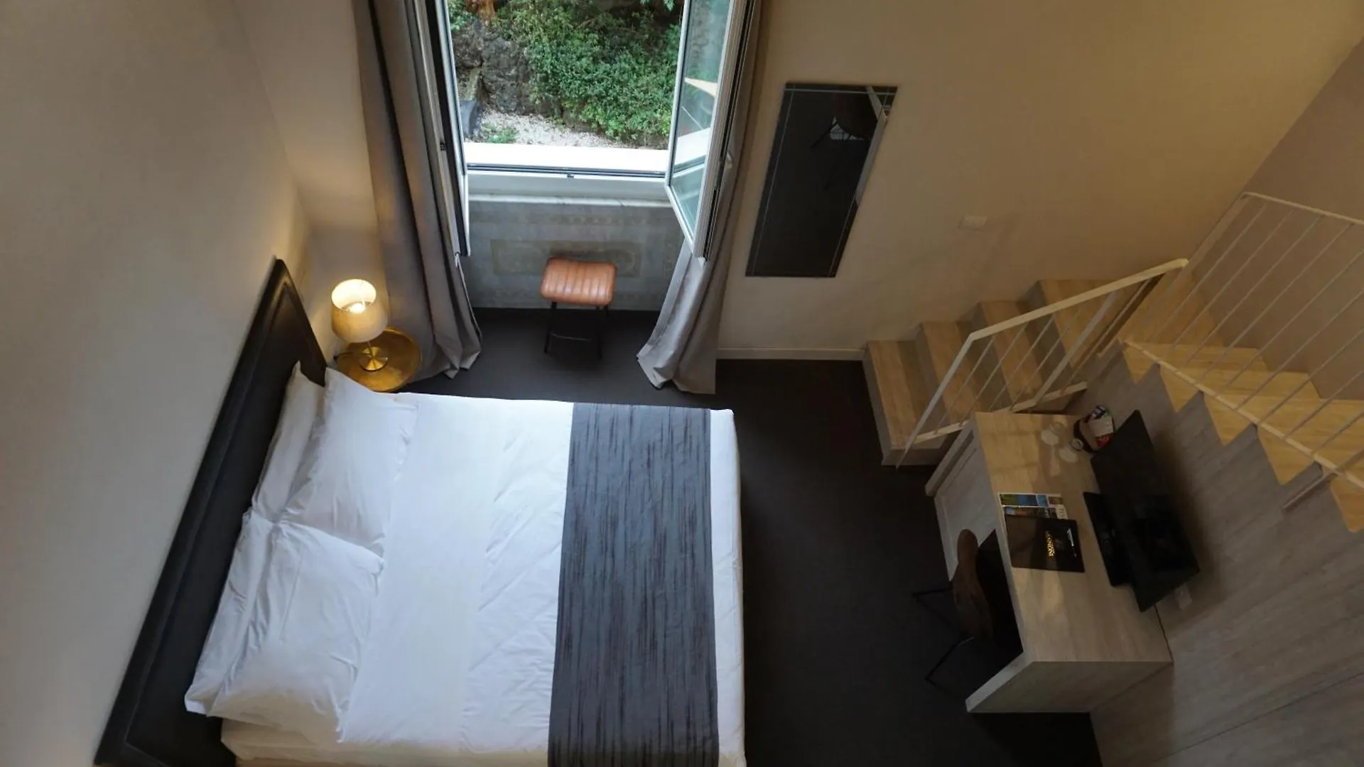 Hotel Palazzo Vannoni 레반토 3*,