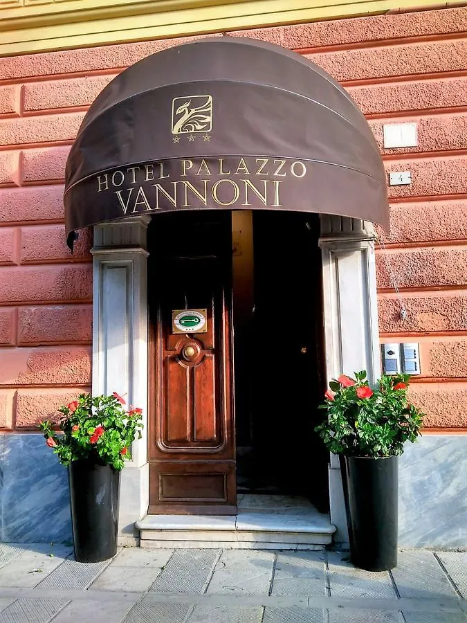 Hotel Palazzo Vannoni 레반토