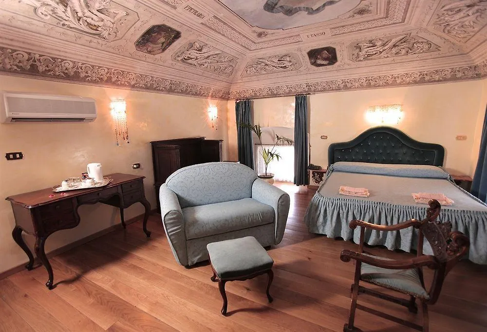 ***  Hotel Palazzo Vannoni ليفانتو إيطاليا